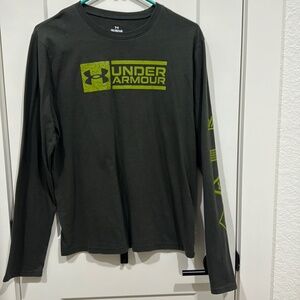 Bundle of 7 Boys Under Armour Shirts Youth XL